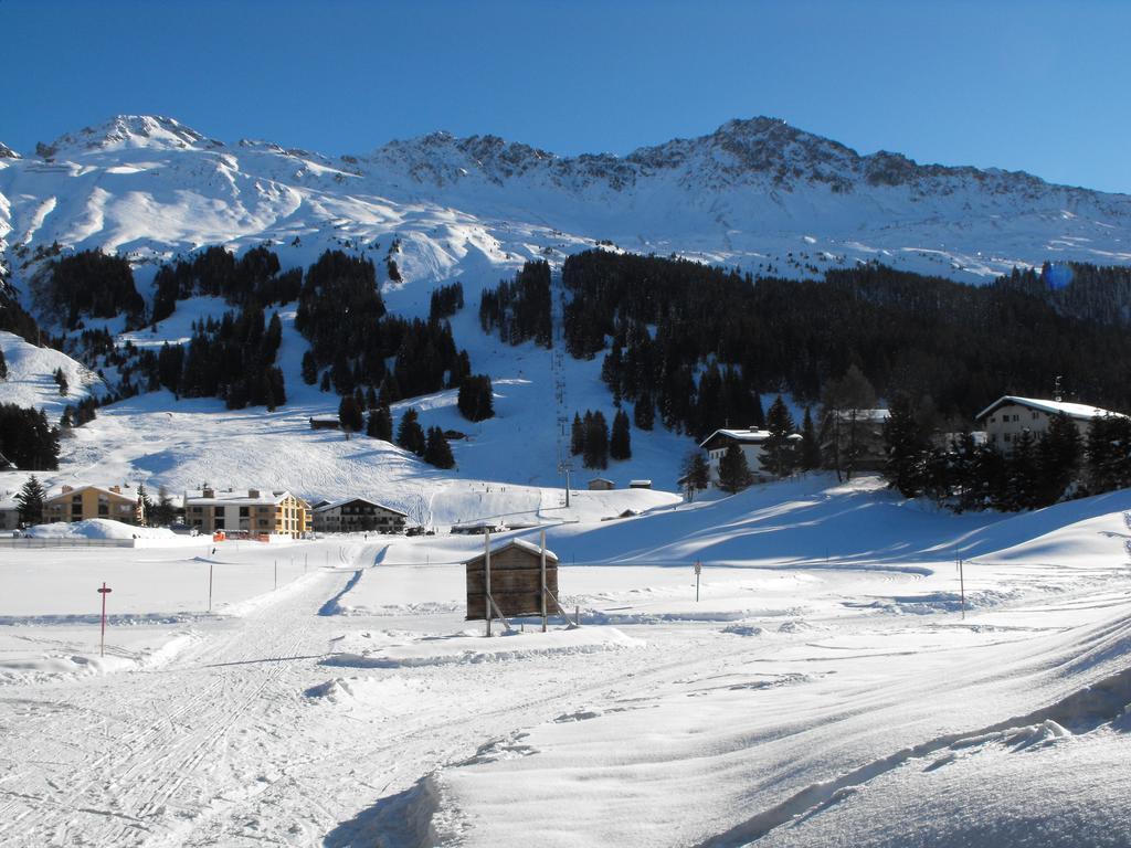 Hotel Staetzerhorn Parpan Kültér fotó